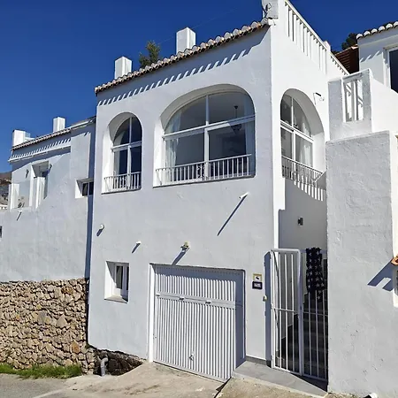 La Casa Blanca Villa